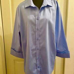 CHICO’S NO IRON STRETCH
SOLID SHIRT
3/4 SLV, size 16